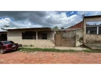 Casa com 3 quartos, 1 banheiro, 129m² construídos, ocupada