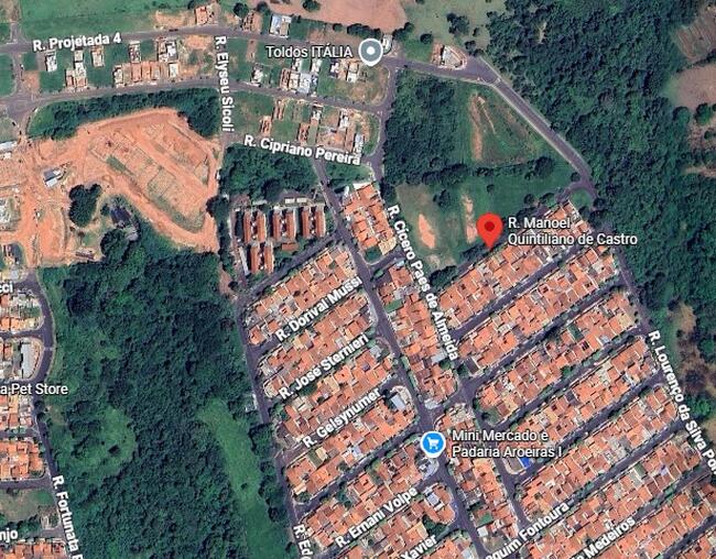 Casa 200 m² no Parque das Aroeiras - Oportunidade de Investimento