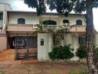 Casa 3 dormitórios, 3 banheiros, 271m² construídos em 450m² de terreno