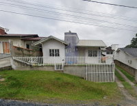 Terreno Urbano com Casa em Ituporanga/SC