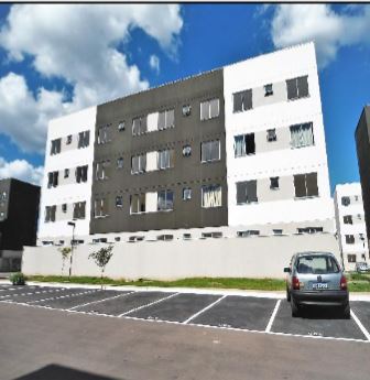 Apartamento com 2 Quartos e 1 Vaga em Jardim Itaqui