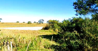 Lote com 260m² no Loteamento Ecovilla Tijuco, desocupado