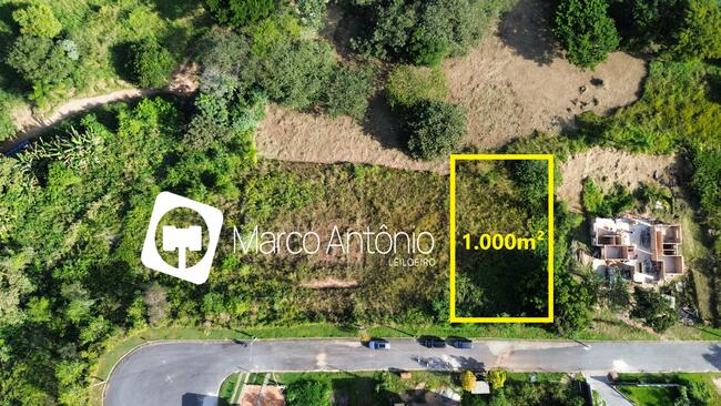 Lote 1000m² em condomínio fechado com portaria 24h e área gourmet