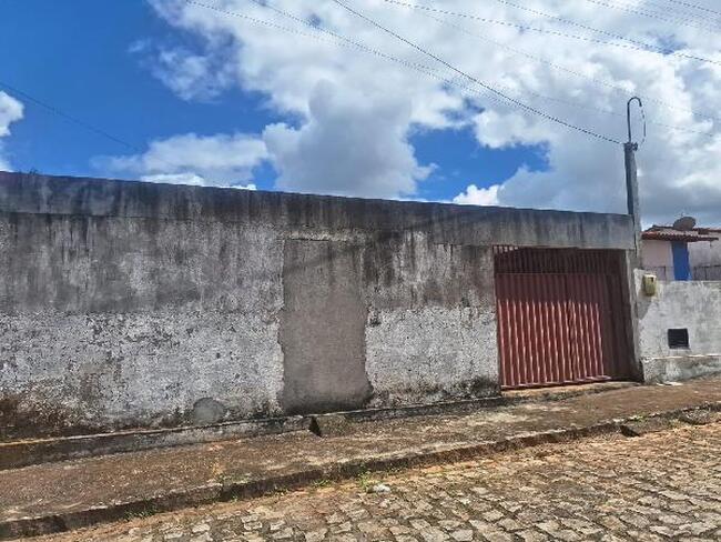 Casa com 2 quartos, 1 vaga e 46,94 m²
