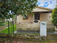 Terreno com 364m² e alvenaria residencial