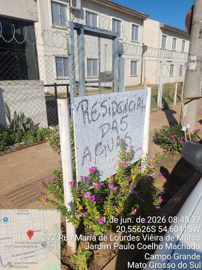 Apartamento com 2 Quartos e Vaga em Condomínio