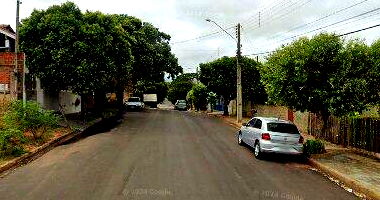 Terreno de 509,60m² com Prédio Misto em Irapuru/SP