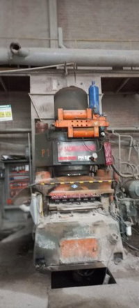 PRENSA HIDRAULICA AUTOMATICA SACMIIMOLA
