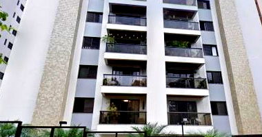 Apartamento 139,58m² com 3 vagas no Ed. Maison Cristal, desocupado