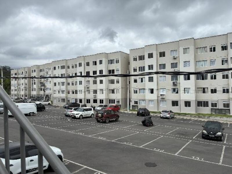 Apartamento com 2 quartos e 2 banheiros, 43m²