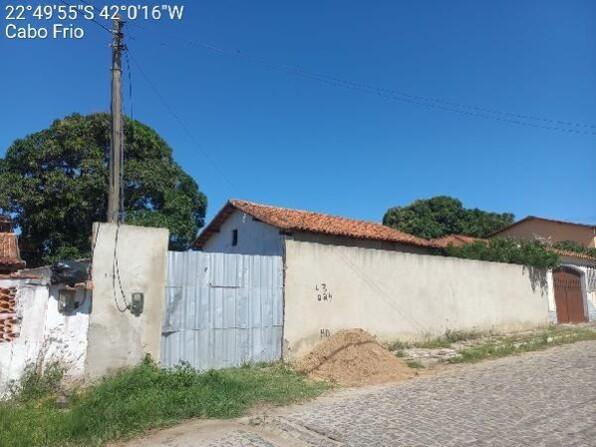 Casa com 2 quartos e 1 banheiro, 55,02 m² construídos em terreno de 375 m²