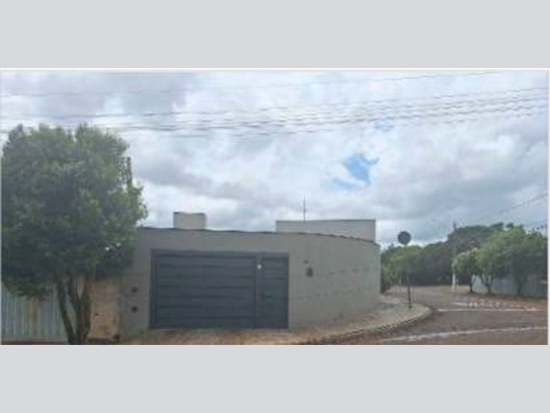 Casa com 1 vaga, 143.44m² construídos, Ocupado
