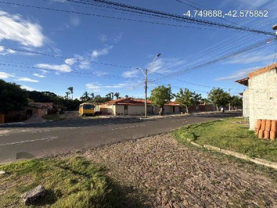 Casa com 2 Quartos e Varanda em José de Freitas