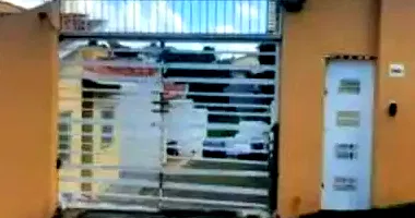 Casa com 1 vaga, 66m² privativos e 174m² construída, ocupada