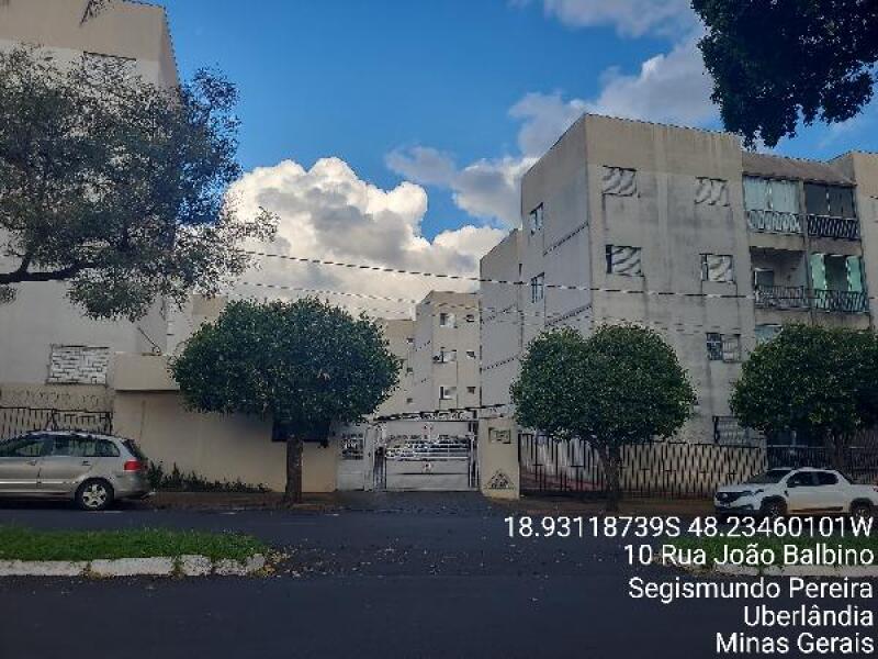 Apartamento 71,3m² com 1 vaga, IPTU incluso, desocupado
