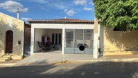 Casa com 2 quartos, 2 banheiros e 99m² de área construída -