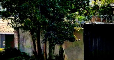 Terreno com 242m² em Porto Alegre