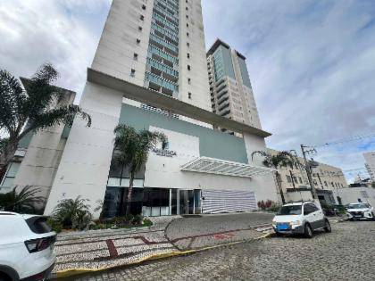 Apartamento com 1 vaga em Campos dos Goytacazes