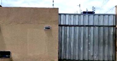 Casa com 3 quartos, 2 banheiros, 61.87m², ocupada