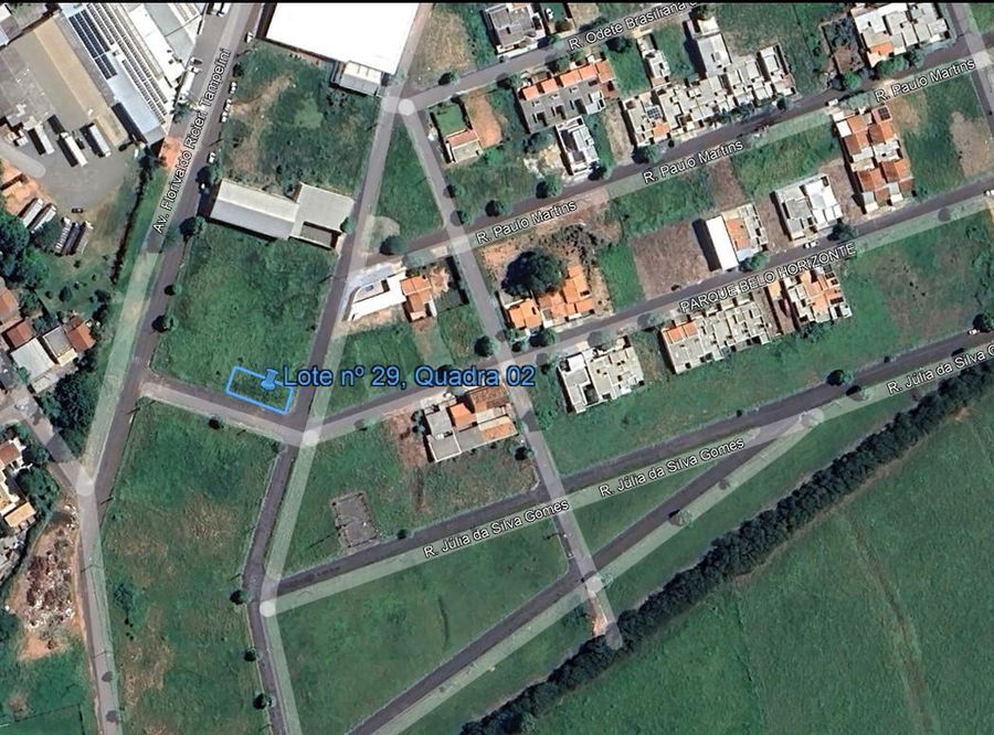 Terreno Urbano de 240m² em Umuarama - Oportunidade Única!