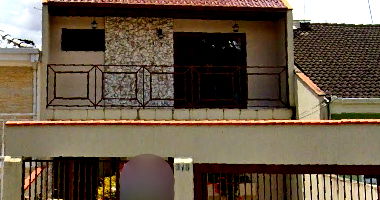 Casa com 3 quartos, 2 banheiros, 2 vagas, 157m² construída, ocupada