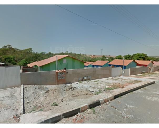 Casa 2 Quartos em Águas Lindas de Goiás - Residencial Vila Maxxi