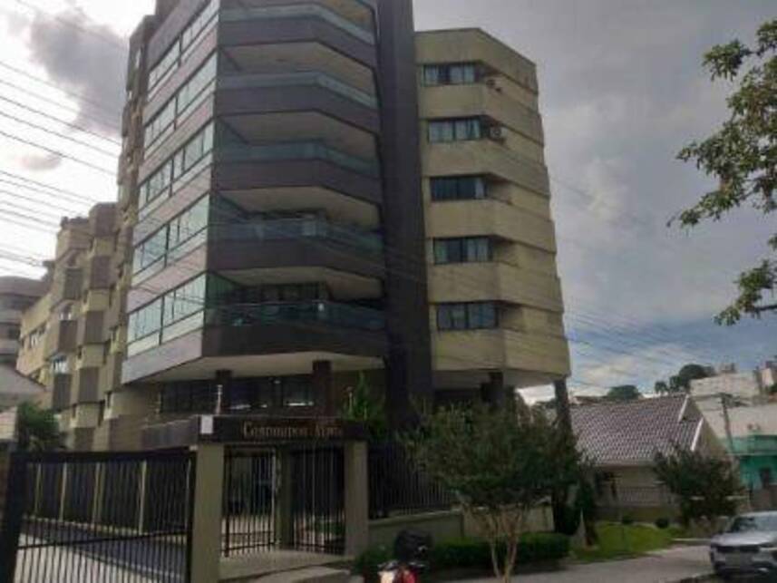 Apartamento com 1 Vaga em Lages/SC