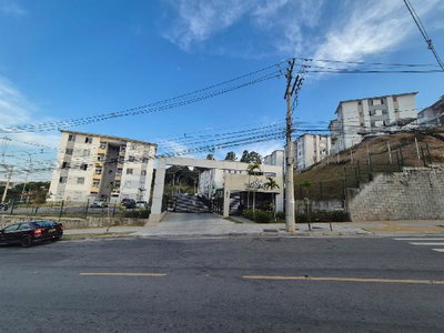Apartamento com 2 Quartos no Jardim Vitória