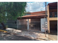 Casa Ocupada com 3 Quartos e 2 Banheiros em Nova Odessa