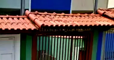 Casa com 3 dormitórios e 2 vagas em Itaquera