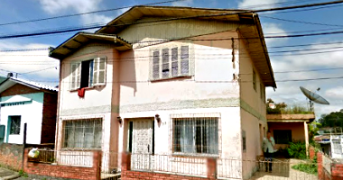 Terreno com Casa de Dois Pavimentos em Caxias do Sul/RS
