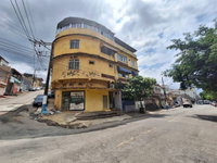 Loja Comercial Desocupada no Centro de São João de Meriti - RJ
