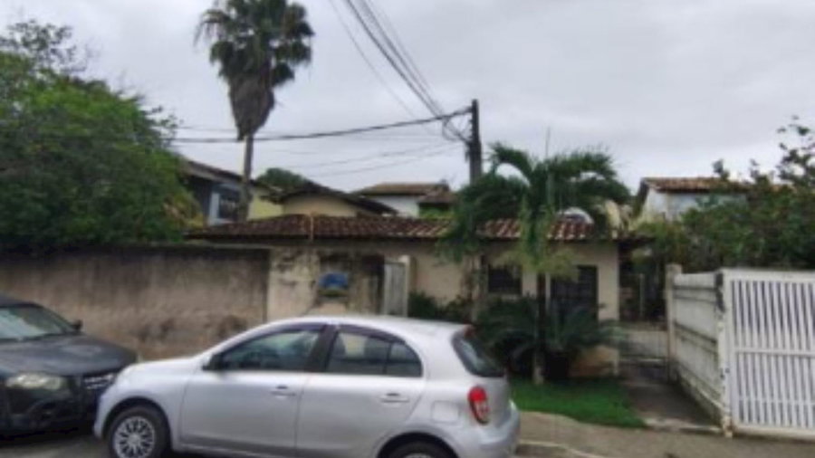Casa com 3 quartos, 2 banheiros, 150m², ocupada