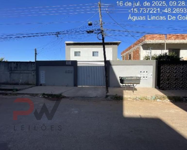 Apartamento em Águas Lindas de Goiás com 2 quartos