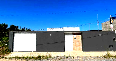 Casa com 82,72 m² construídos e 480 m² terreno, ocupada