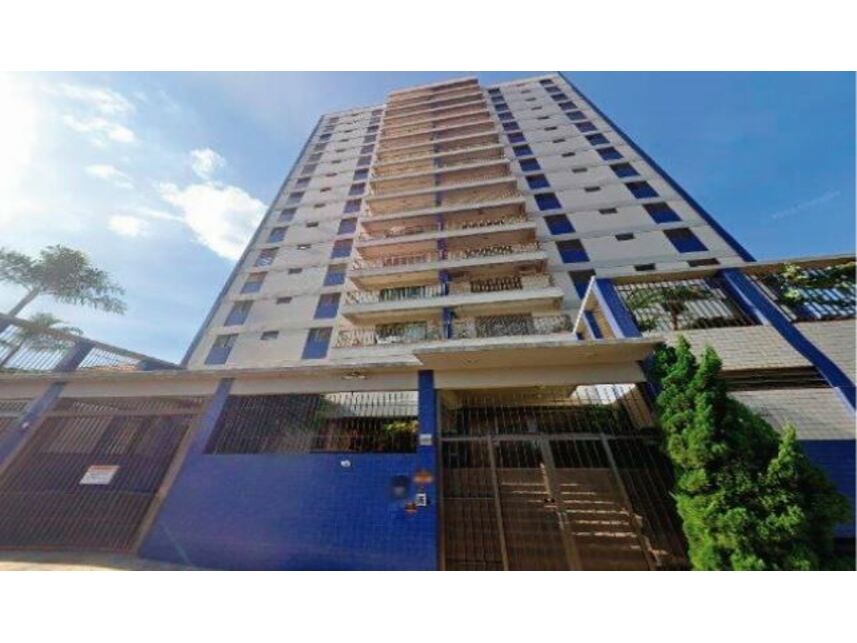 Apartamento Ocupado com 2 Vagas no 13º Andar - Vila Champagnat