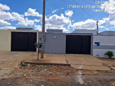 Casa 2 quartos, 2 banheiros e 69,99 m²