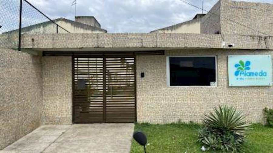 Apartamento com 2 quartos, 1 banheiro e 1 vaga de garagem