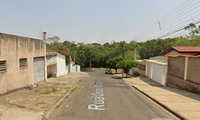 Terreno 300m² com prédio comercial e residencial em Mogi Guaçu