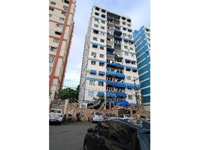 Apartamento com 2 quartos em Salvador