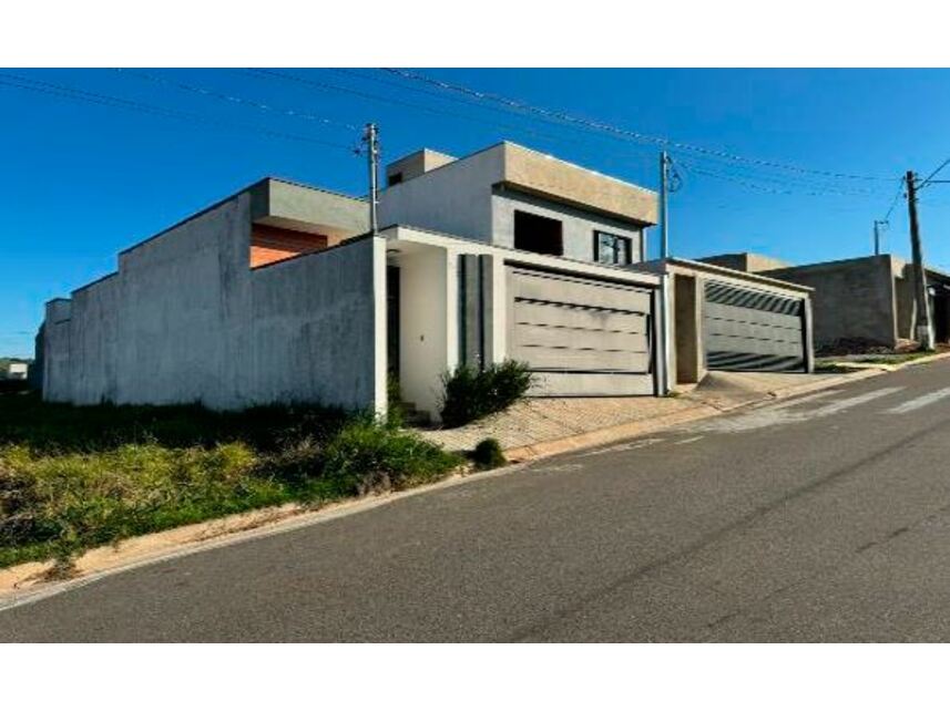 Casa Ocupada em Bragança Paulista - Residencial Villa Verde