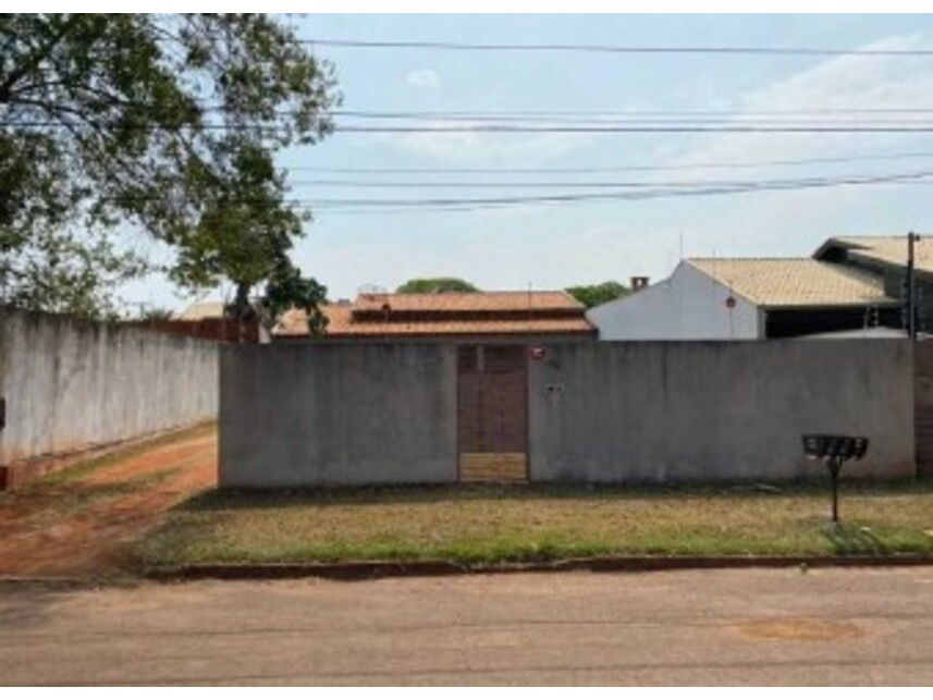 Casa Ocupada com 100m² em Sidrolândia/MS