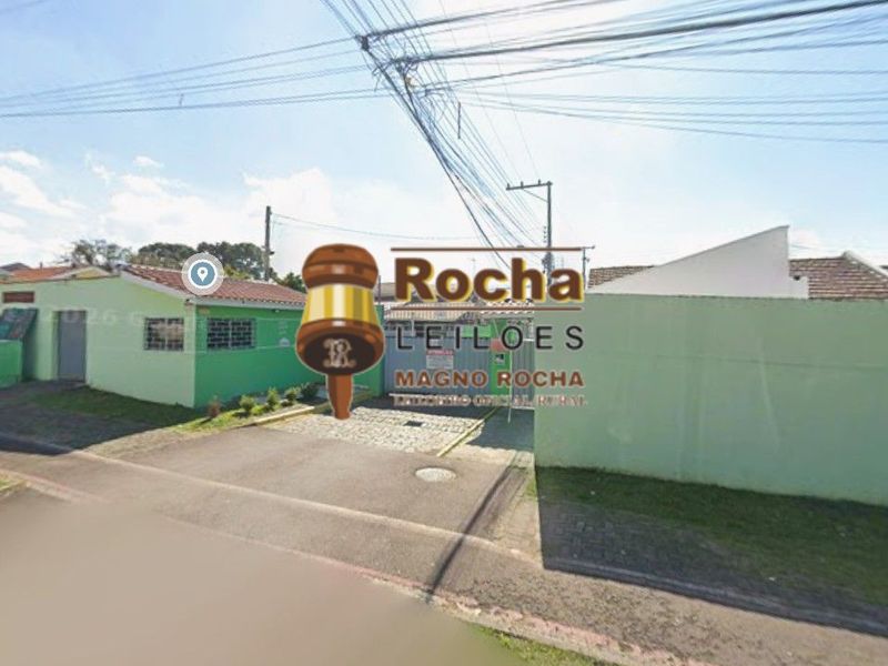 Casa em condomínio fechado com 42m² - Lance inicial R$230.000
