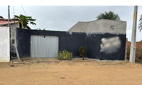 Casa com 250m² em Contornolândia, Ocupada