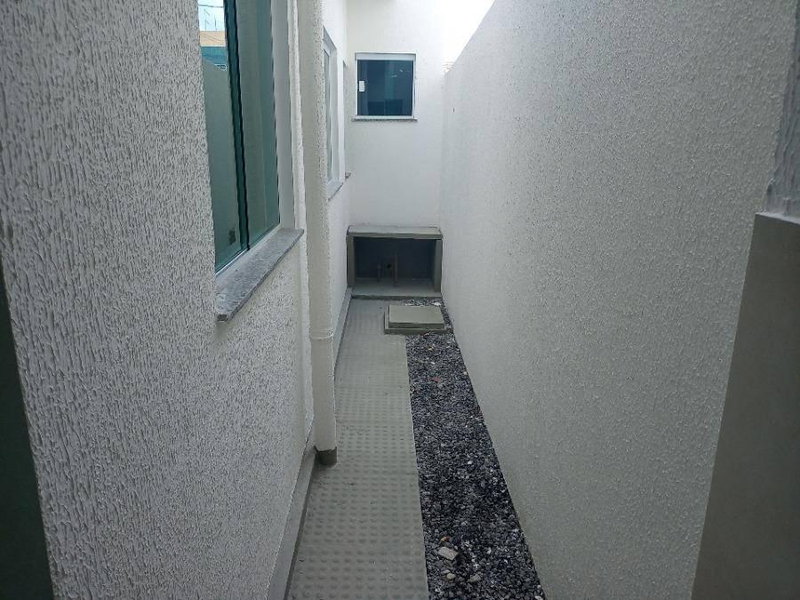 Casa com 3 quartos, 2 banheiros e 1 vaga em condomínio em Paulista/PE