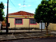 Prédio com 92,83m² e Terreno com 260m² em Araraquara/SP