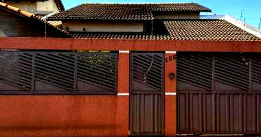 Casa Padrão Ocupada com 1 Vaga em Santa Helena de Goiás