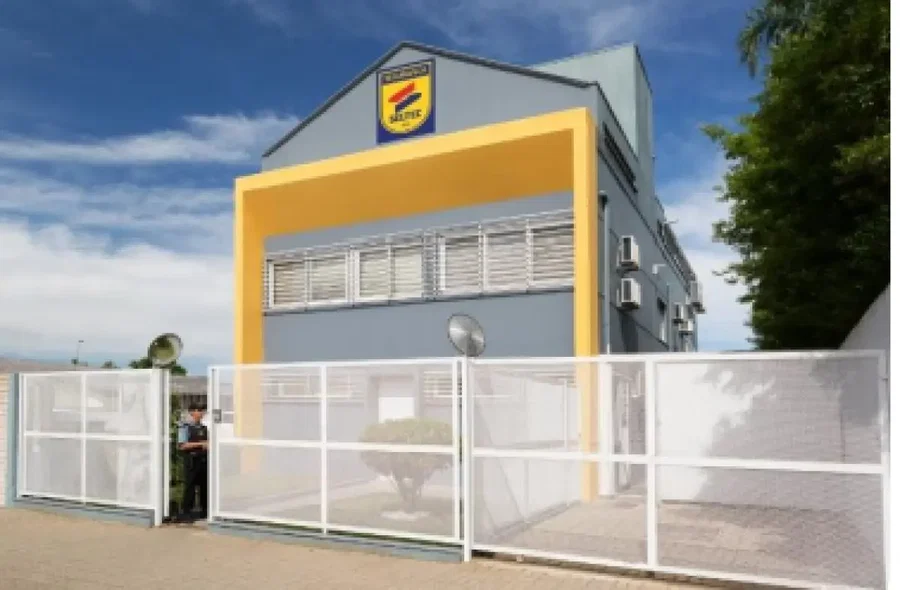 Casa com 3 quartos, 114m², terreno 420m², desocupada