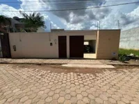 Casa padrão ocupada com 1 vaga e 189m² construída