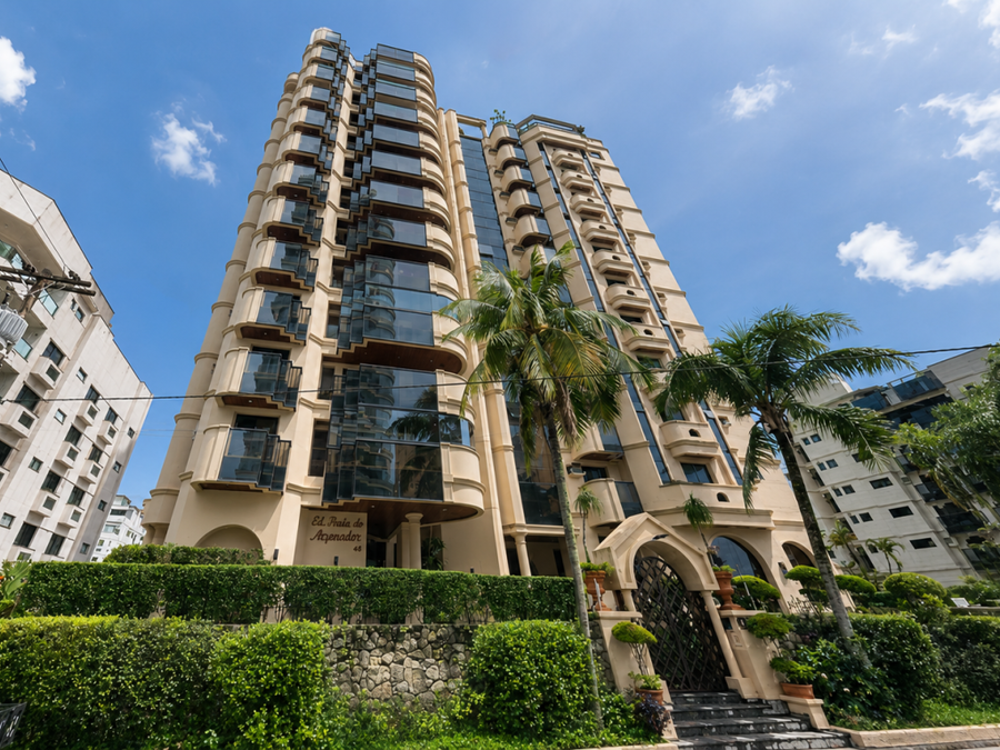 Apartamento 2 Vagas 176m² Ed. Ponta do Arpoador